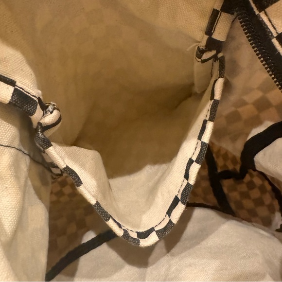 Vans Off The Wall Checkered Zip Tote Bag - Black and White Double Handles Skater - Picture 10 of 11